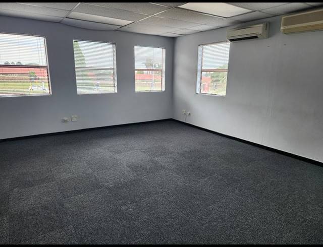 OFFICE FOR SALE IN WELTEVREDEN PARK